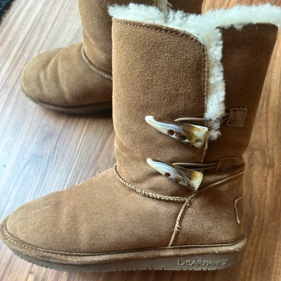 BearPaw Women's Brown Suede Winter Boots - Picture 4 of 5